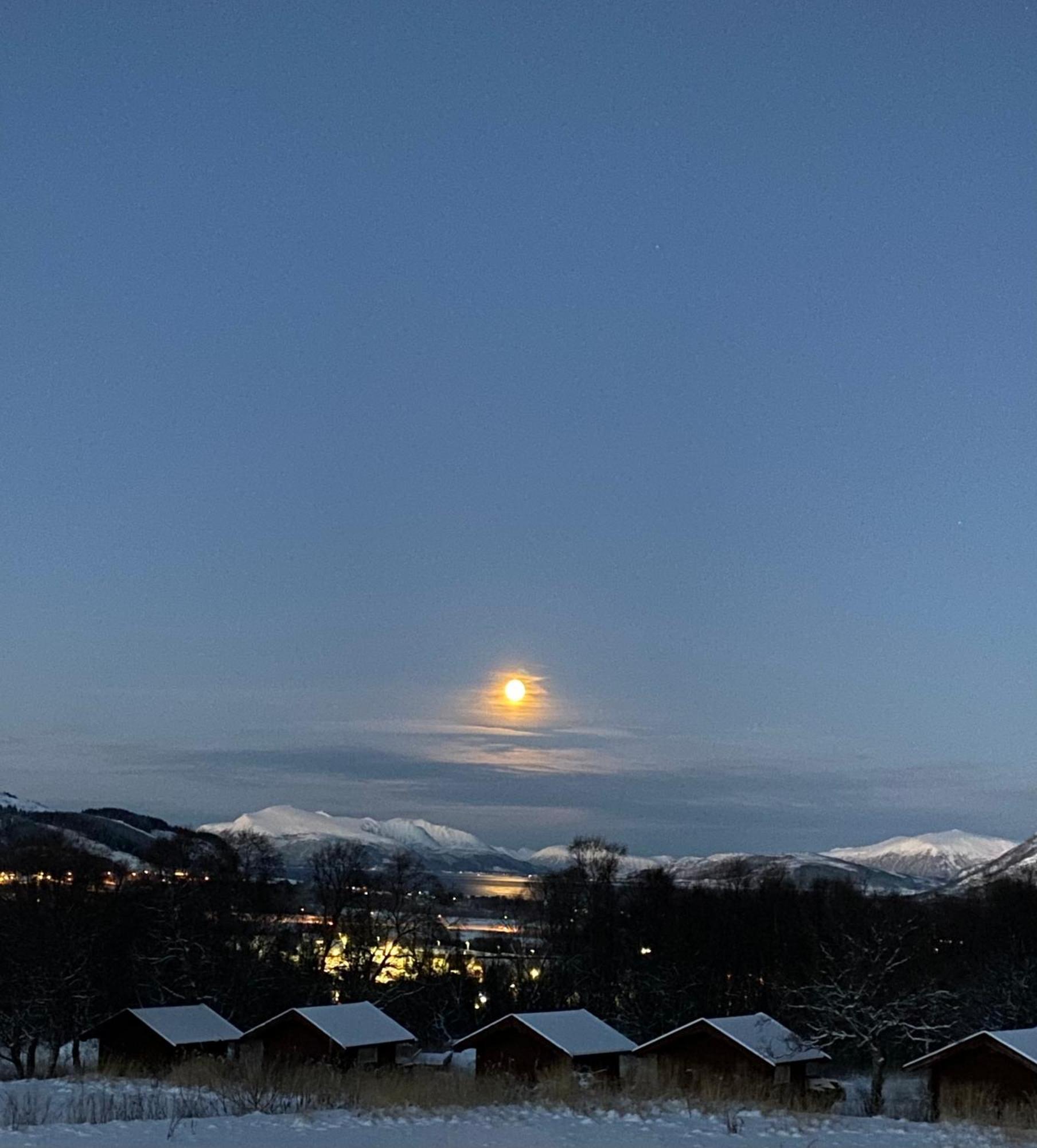 Sortland Camping Og Motell As Zewnętrze zdjęcie